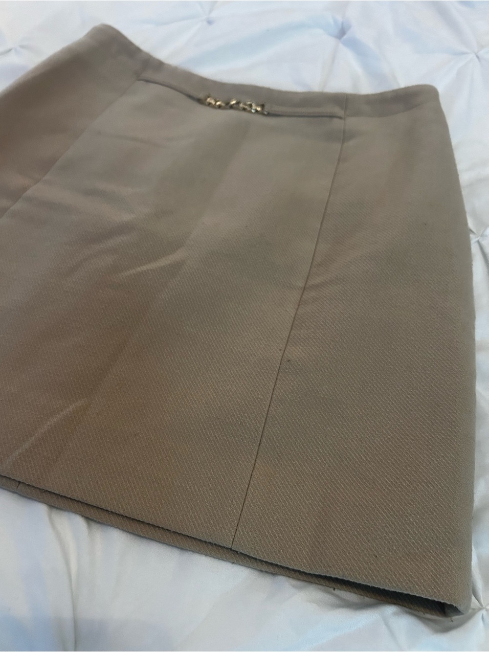 H&M Beige Dress/Work Skirt with Gold Chain Accent